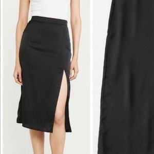 NWT Abercrombie Slit Midi Skirt